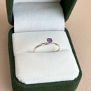 Anel Solitário Tradicional em Prata 950 (Roxo)