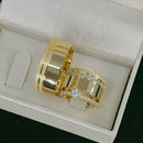 Par de Alianças 10mm Banhado a Ouro 18k com Anel Solitário Cravejado - Sylven