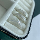 Par de Alianças 4mm em Prata 950 com Anel Solitário Cravejado - Luzia