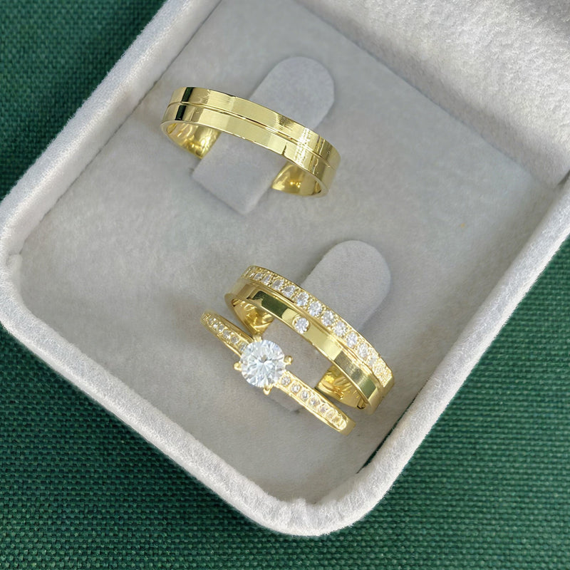 Par de Alianças 4mm Banhado a Ouro 18k com Anel Solitário Cravejado - Olinne