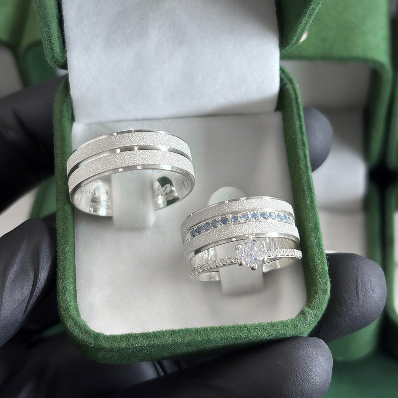 Par de Alianças 8mm em Prata 950 com Anel Solitário Cravejado - Platinum II