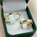 Par de Alianças 2,5mm Banhada a Ouro 18k com Anel Solitário Cravejado - Tansy