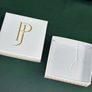 Caixinha Universal Phantom Joias 10x10cm - Branca e Dourada