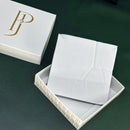 Caixinha Universal Phantom Joias 10x10cm - Branca e Dourada