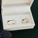 Par de Alianças 2mm com Anel Solitário Banhado a Ouro 18k - Magnum