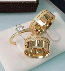 Par de Alianças 10mm Banhado a Ouro 18k com Anel Solitário Cravejado - Sylven