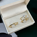 Par de Alianças 2,5mm Banhada a Ouro 18k com Anel Solitário Cravejado - Tansy