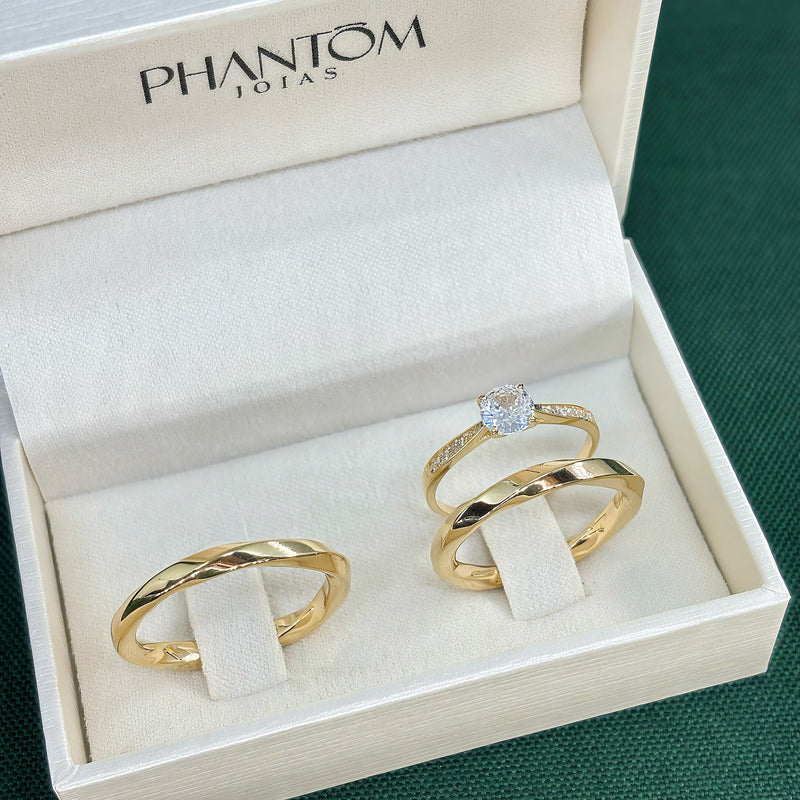 Par de Alianças 2,5mm Banhada a Ouro 18k com Anel Solitário Cravejado - Tansy