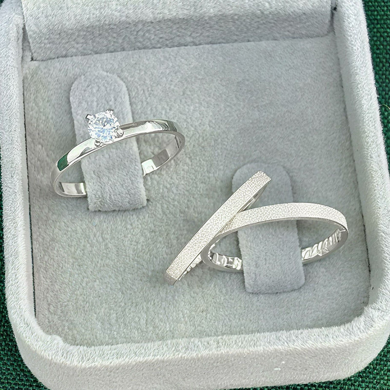 Par de Alianças 2mm em Prata 950 com Anel Solitário - Caprice