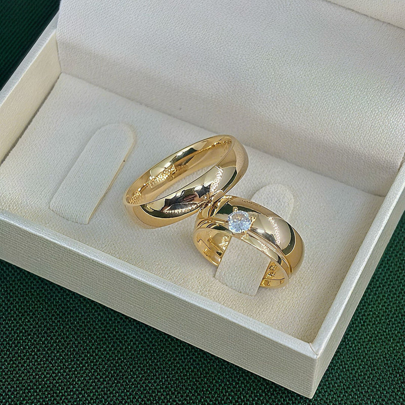 Par de Alianças 5mm Banhada a Ouro 18k com Anel Solitário - Eryen