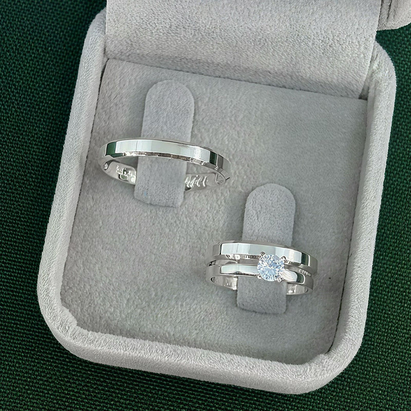 (Pronta Entrega) Par de Alianças 3mm em Prata 950 com Anel Solitário - Sirius