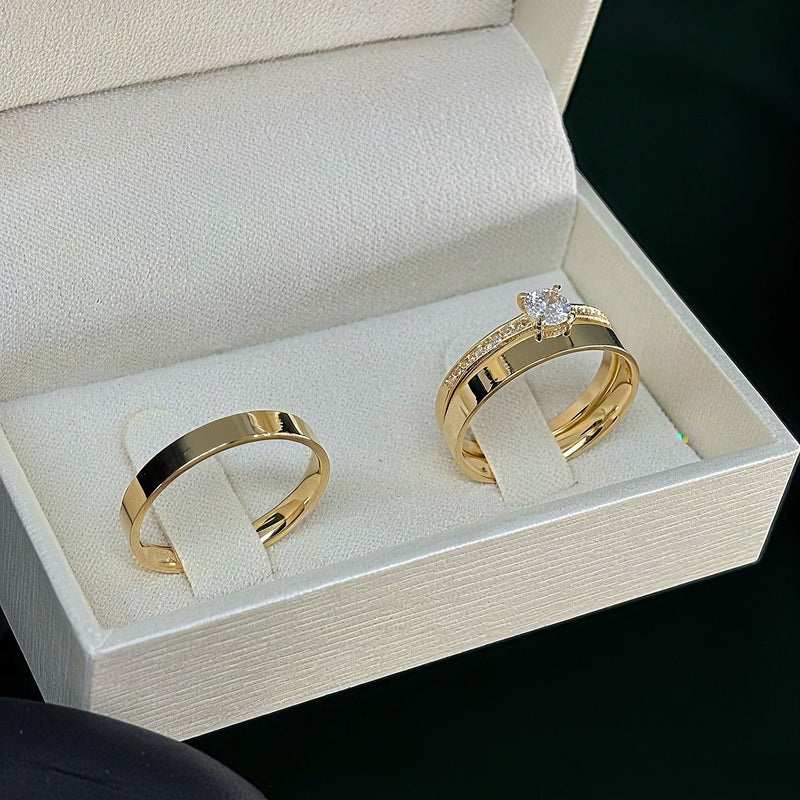 Par de Alianças 3mm Banhada a Ouro 18k com Anel Solitário Cravejado - Aryel