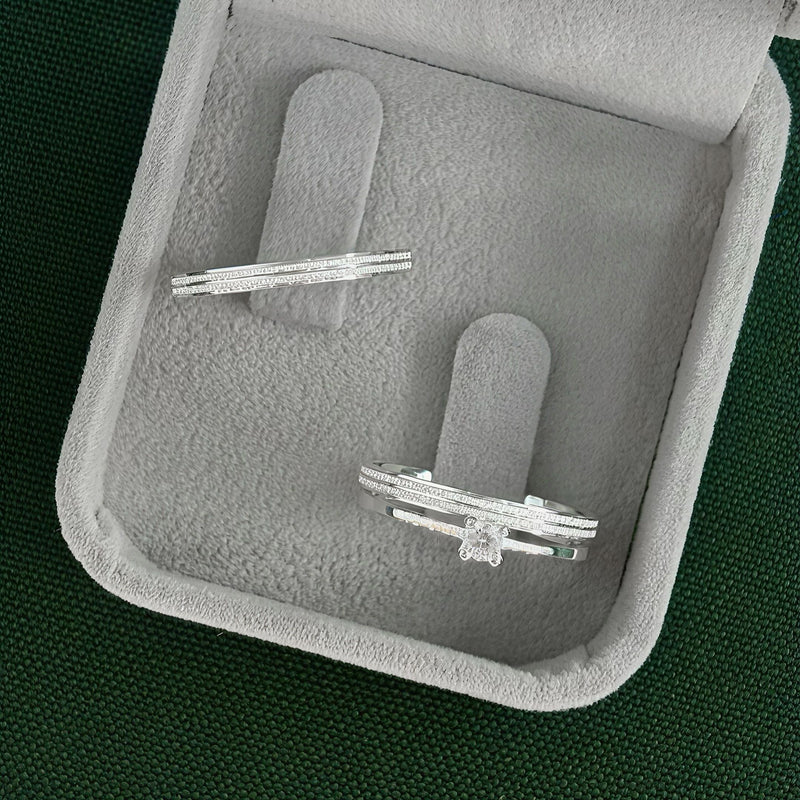 (Pronta Entrega) Par de Alianças 2mm em Prata 950 com Anel Solitário - Elysia